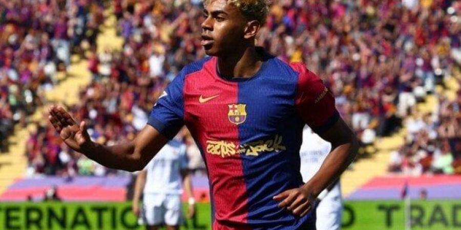 لابورتا يشيد بلامين يامال: ناضج رغم صغر سنه ويمتلك مستقبلًا مذهلًا مع برشلونة - الفجر سبورت