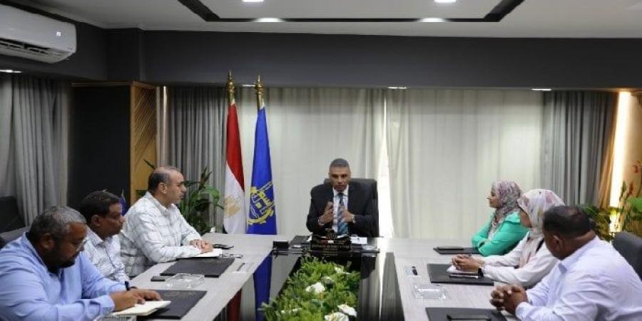 منظومة الشكاوى الموحدة بأسوان تحقق معدل استجابة 99.16% خلال أكتوبر - الفجر سبورت