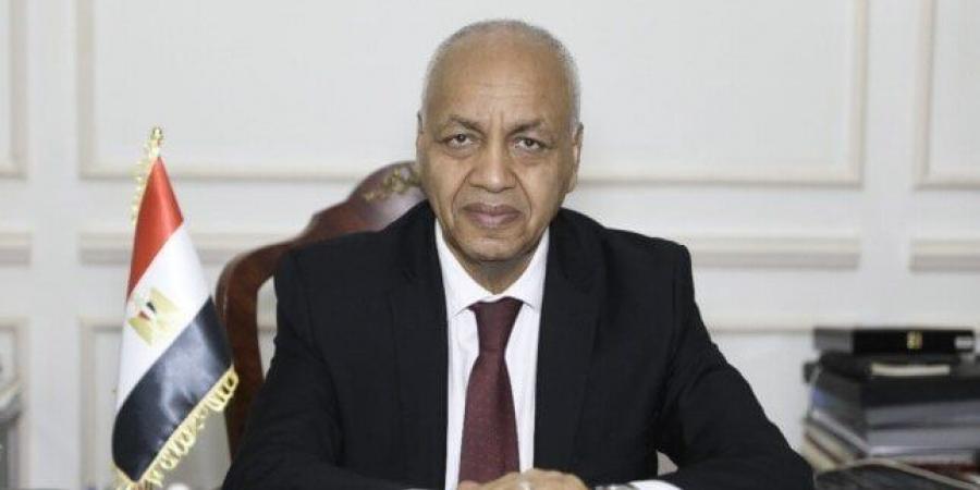 مصطفى بكري: «التكنولوجيا بدأت تُشكل حياتنا.. والسوشيال ميديا صنعت بطولات مؤقتة» - الفجر سبورت