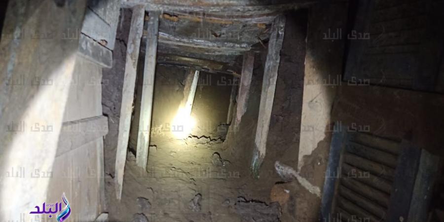 إدفا.. قرية استيقظت على سرداب يبتلع البشر بسوهاج - الفجر سبورت