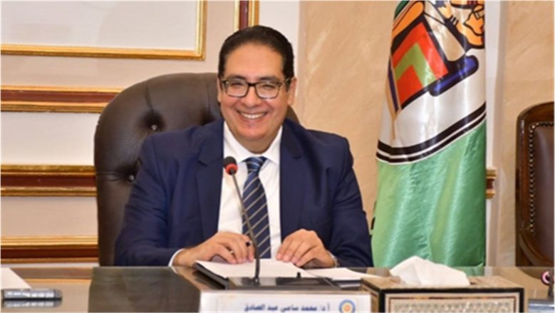 تكليف نميري مرسي بتسيير أعمال رئيس الإدارة المركزية للشئون القانونية بجامعة القاهرة