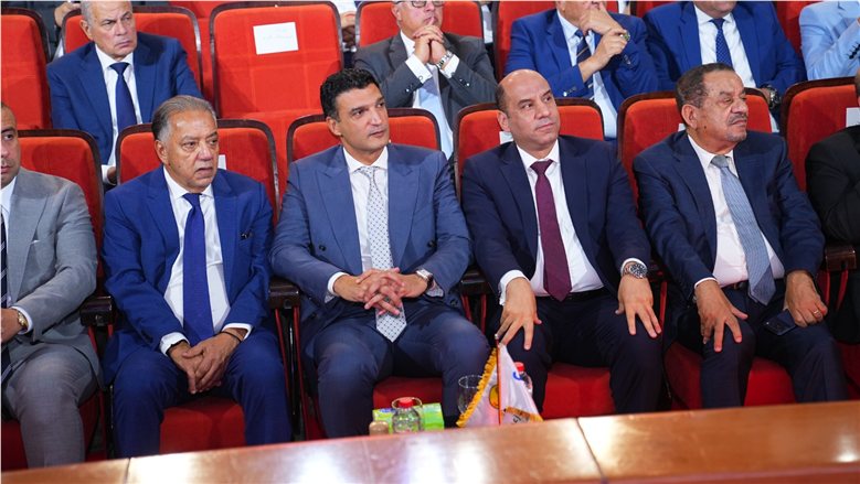 وزير العمل يشهد تخريج الدفعة الأولى من مدرسة أبو زعبل للتكنولوجيا التطبيقية