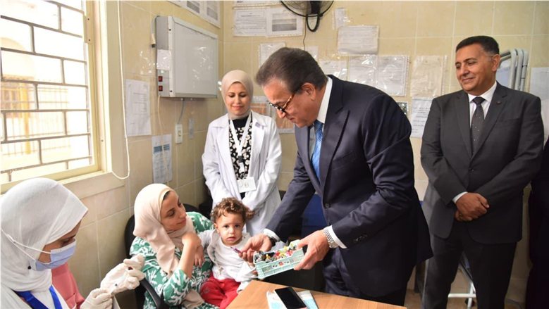 وزير الصحة ومحافظ القليوبية يطلقان الحملة القومية للتطعيم ضد الحصبة والحصبة الألمانية