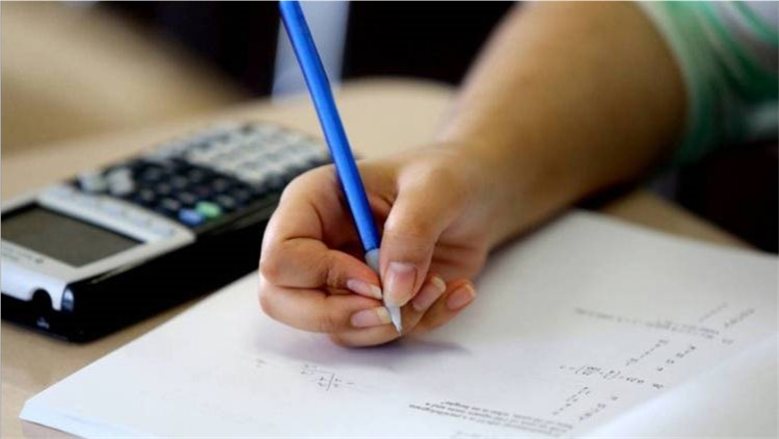 التقييمات الأسبوعية 2026-2027.. خطوات الحصول على ملفات الأداءات الصفية والمنزلية من وزارة التعليم