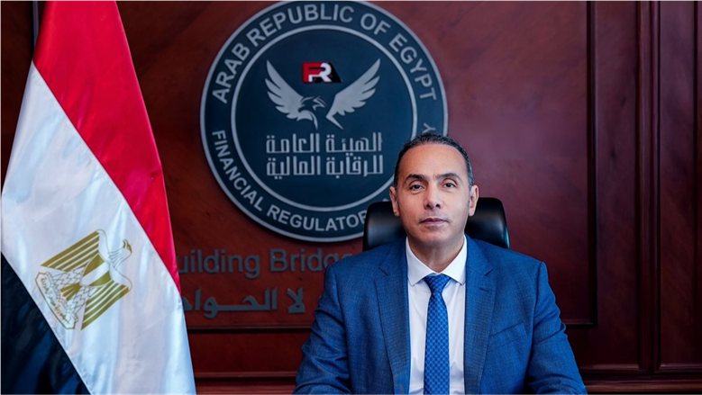 رئيس الرقابة المالية يوجه بسرعة صرف التعويضات لأسر ضحايا حادث طريق أسيوط الغربي