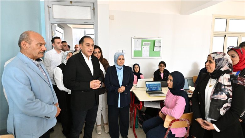 رئيس الوزراء: الدولة تستهدف التوسع في إنشاء مدارس المتفوقين