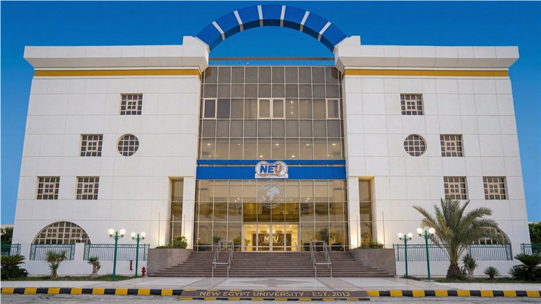 رئيس جامعة مصر الجديدة يشهد اجتماع مجلس كلية العلاج الطبيعي