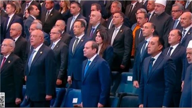 الزعيم السيسى: «معنديش غير مصر.. الكل يمشى وهى تقعد»