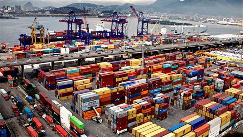الإحصاء: 18.7% ارتفاعًا في قيمة الصادرات المصرية لدول العالم خلال أغسطس الماضي