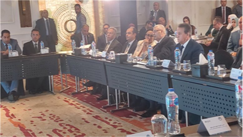 طاهر نصر: تدريب 7 آلاف طبيب تكليف بالأكاديمية الوطنية للتدريب لتأهيلهم لتقديم خدمات آمنة
