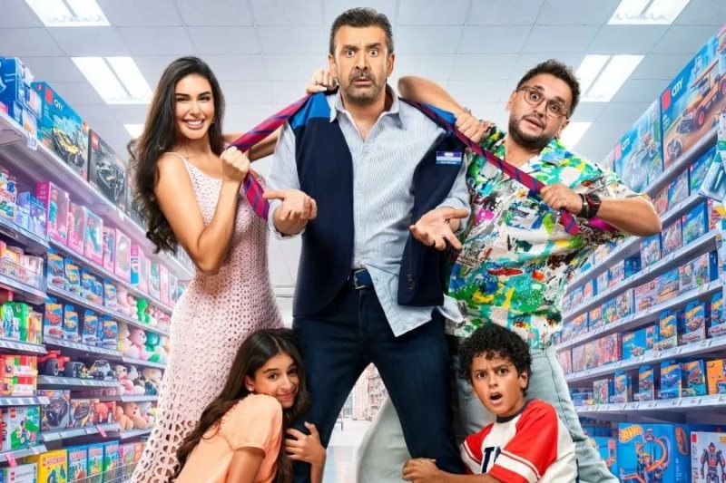 «مطلوب عائليًا» يواصل تصدر شباك التذاكر في السينمات.. كم بلغت إيراداته؟