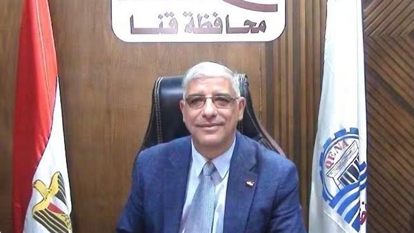 في يومه العالمي، مدير التعليم بقنا: المعلم شريك أساسي في بناء الوعي وصناعة المستقبل