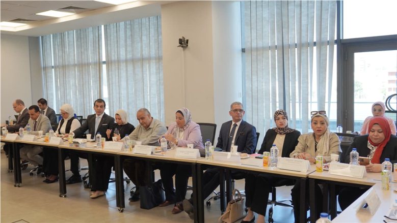جامعة عين شمس تبحث تطوير البحث العلمي وتعلن إنجازات جديدة في الجودة والاعتماد