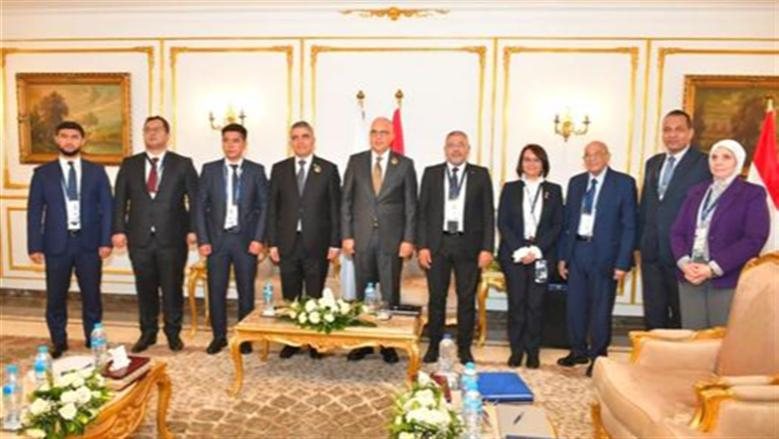 مصر وأوزبكستان تعززان التعاون البحثي في تقنيات الري الحديثة والذكاء الاصطناعي