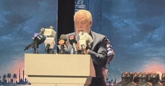 أشرف زكي يعلن شراكة مرتقبة بين المهن التمثيلية و«الشركة المتحدة» لدعم المسرح