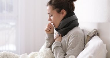 علامات غير شائعة لـ الالتهاب الرئوي.. متى يستدعى الإرهاق زيارة الطبيب