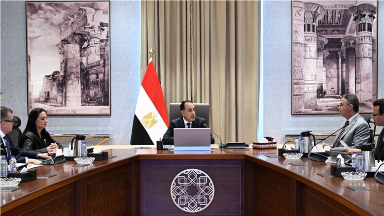 "منتدى مصر 2026".. مدبولي يتابع مستجدات جلسة "ضبط الأسواق ومنظومة حماية اجتماعية أكثر فاعلية"