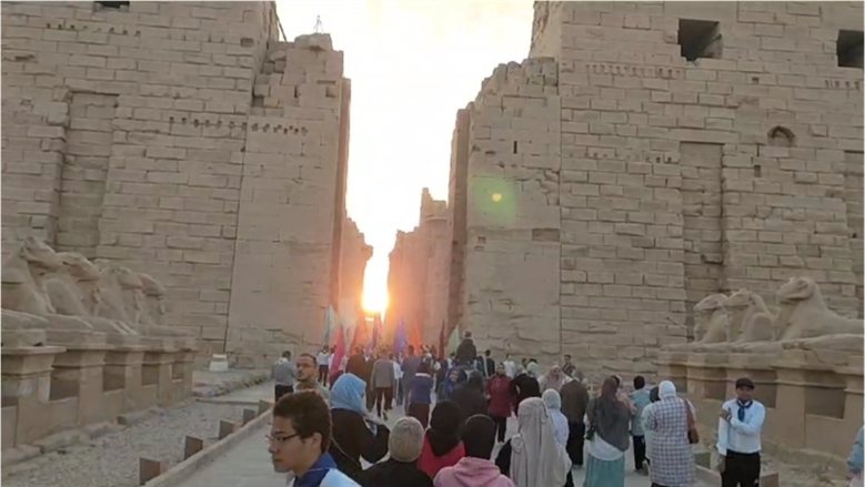 انتعاشة سياحية واستعدادات مستمرة بالمطارات والفنادق لاستقبال الموسم الشتوي