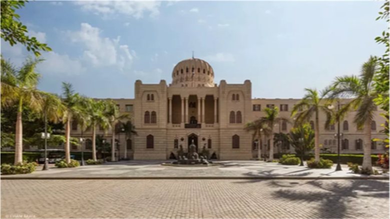 جامعة عين شمس تفتح باب الحجز لبرامج تأهيل المعلمين للعمل بالمدارس