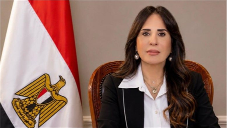 وزيرة الإسكان تتابع موقف تنفيذ المشروعات وملفات العمل بمدينة السادات