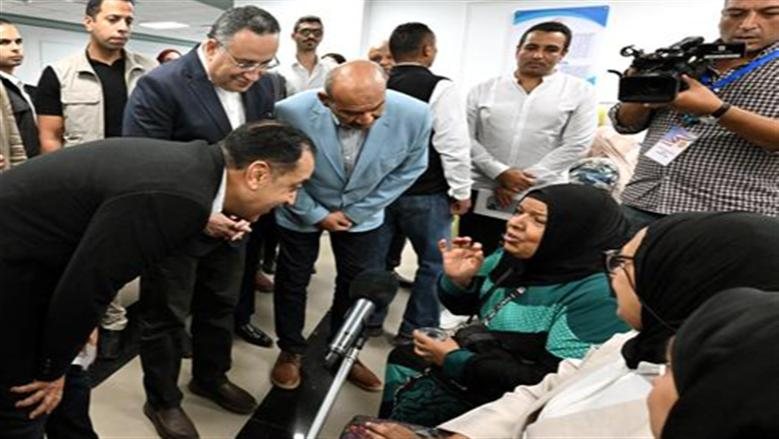 رئيس الوزراء يفتتح المرحلة الأولى من مستشفى السويس الجامعي